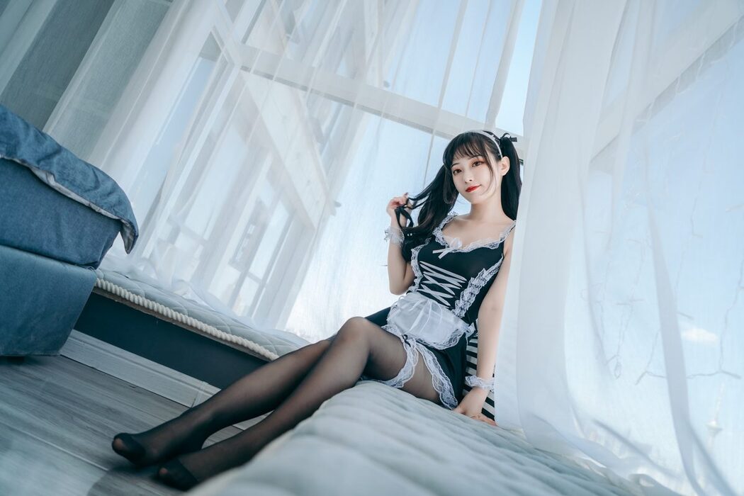 YiTuYu艺图语 Vol.4186 Tao Mo Gong Zi X