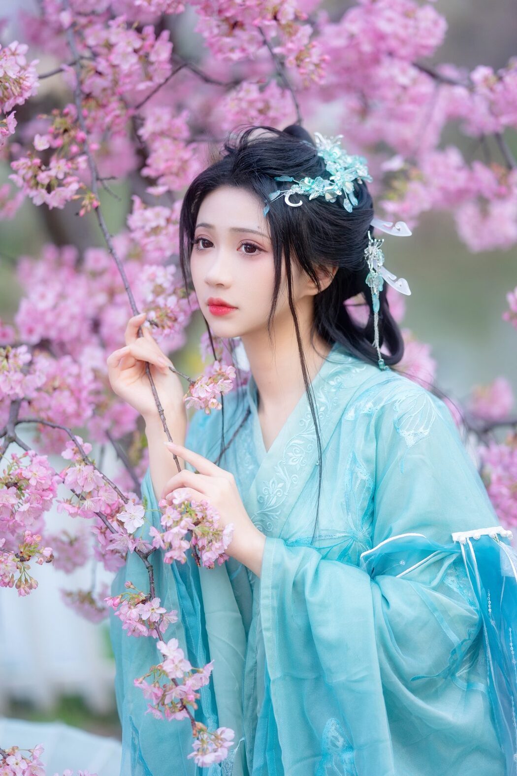 YiTuYu艺图语 Vol.4212 Qi Luo Sheng De Xiao Su Su