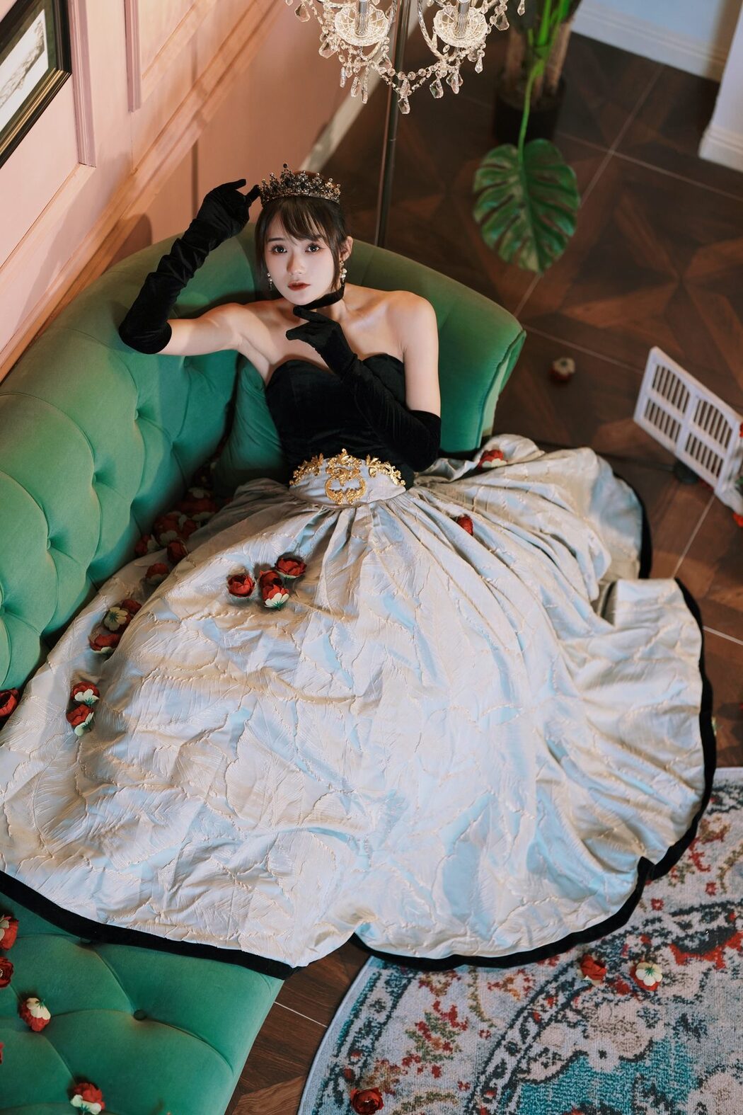 YiTuYu艺图语 Vol.4252 Tu Zi Zzz Bu Chi Hu Luo Bo