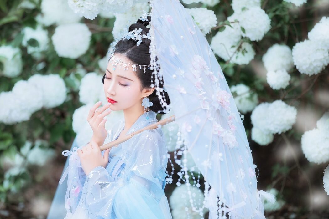 YiTuYu艺图语 Vol.4244 Qi Luo Sheng De Xiao Su Su