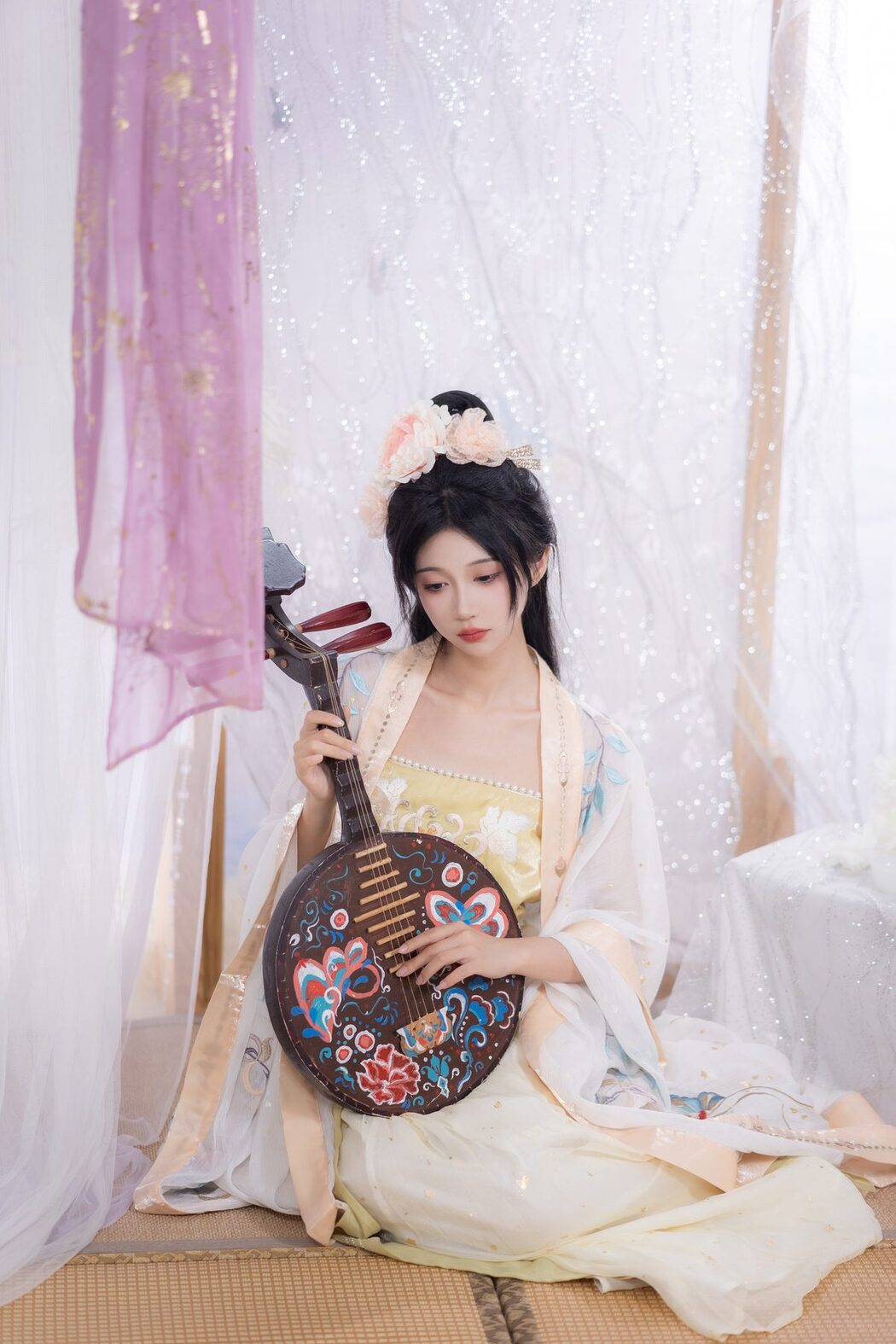 YiTuYu艺图语 Vol.4203 Qi Luo Sheng De Xiao Su Su