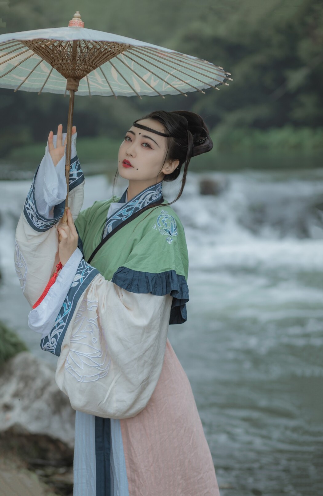 YiTuYu艺图语 Vol.428 Xu Yue Er