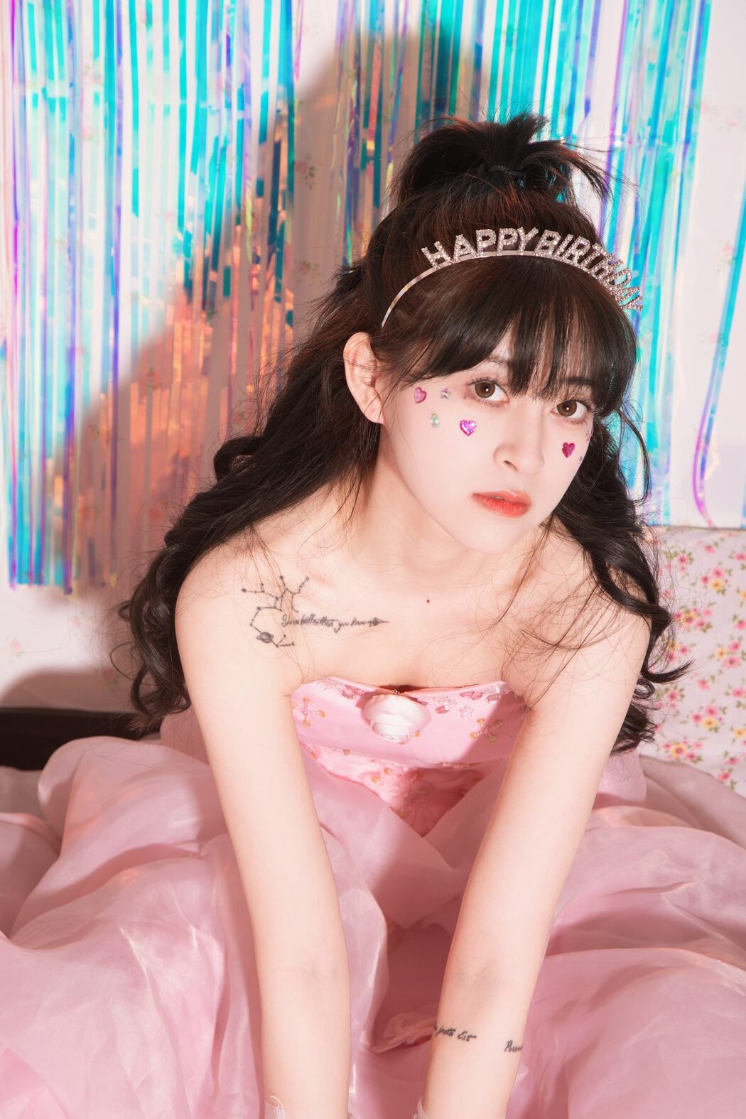 YiTuYu艺图语 Vol.4247 Yi Xuan