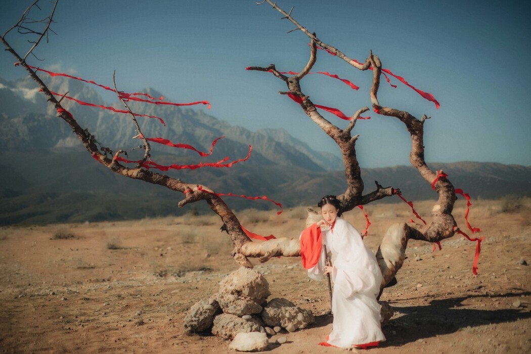 YiTuYu艺图语 Vol.422 Liu Shao