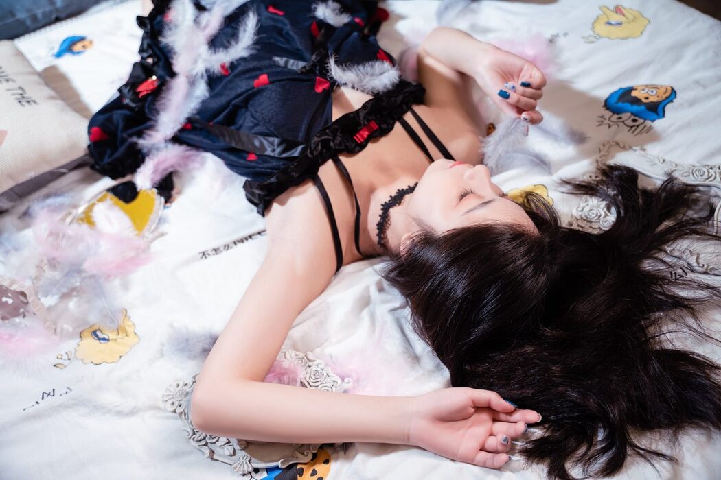 YiTuYu艺图语 Vol.4257 Ling Ji Chu De Mi Tuan