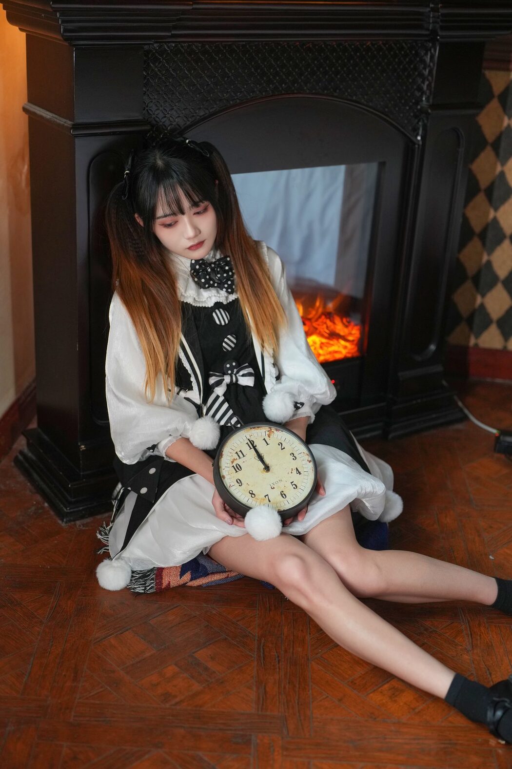 YiTuYu艺图语 Vol.4297 Tu Zi Zzz Bu Chi Hu Luo Bo
