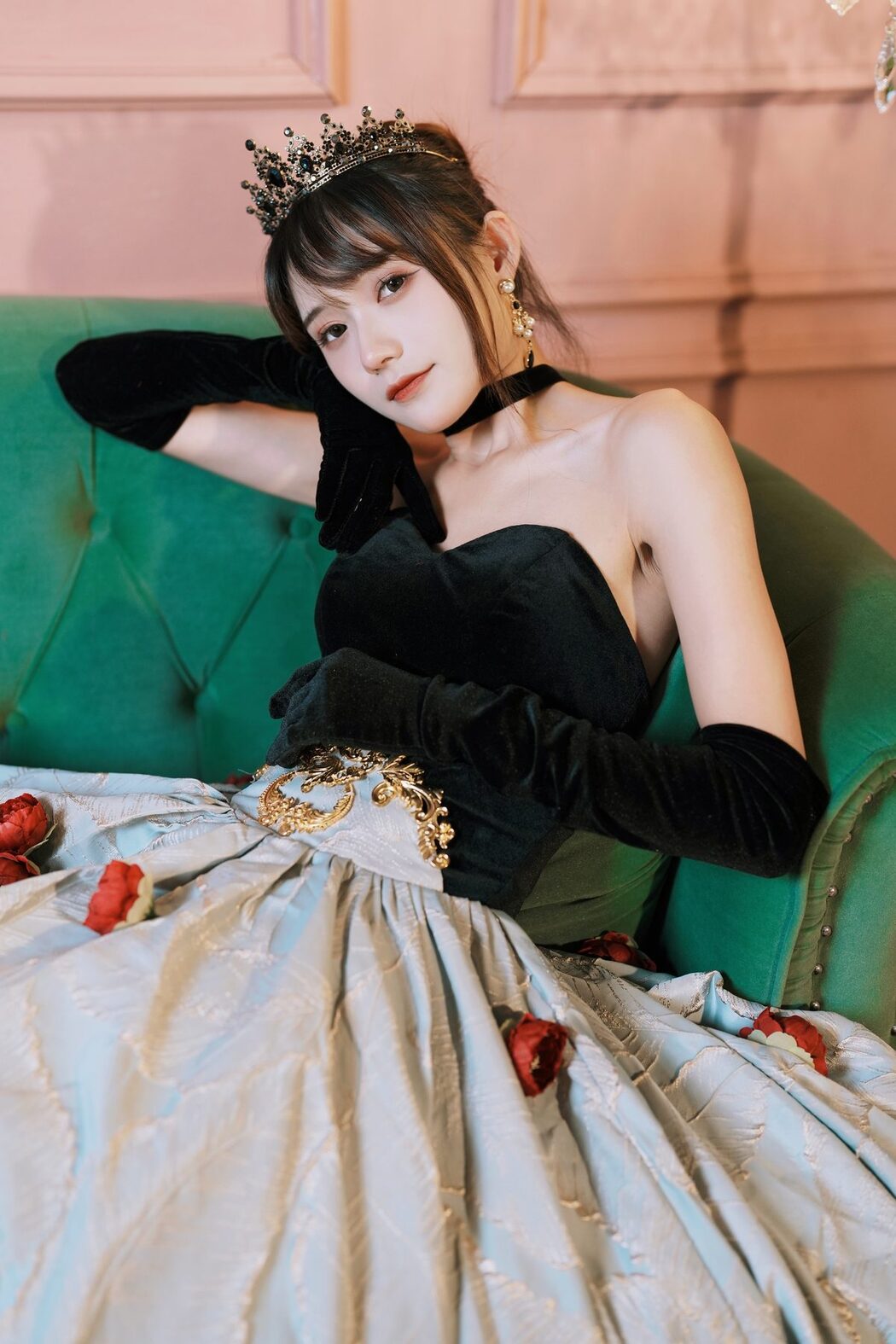 YiTuYu艺图语 Vol.4252 Tu Zi Zzz Bu Chi Hu Luo Bo