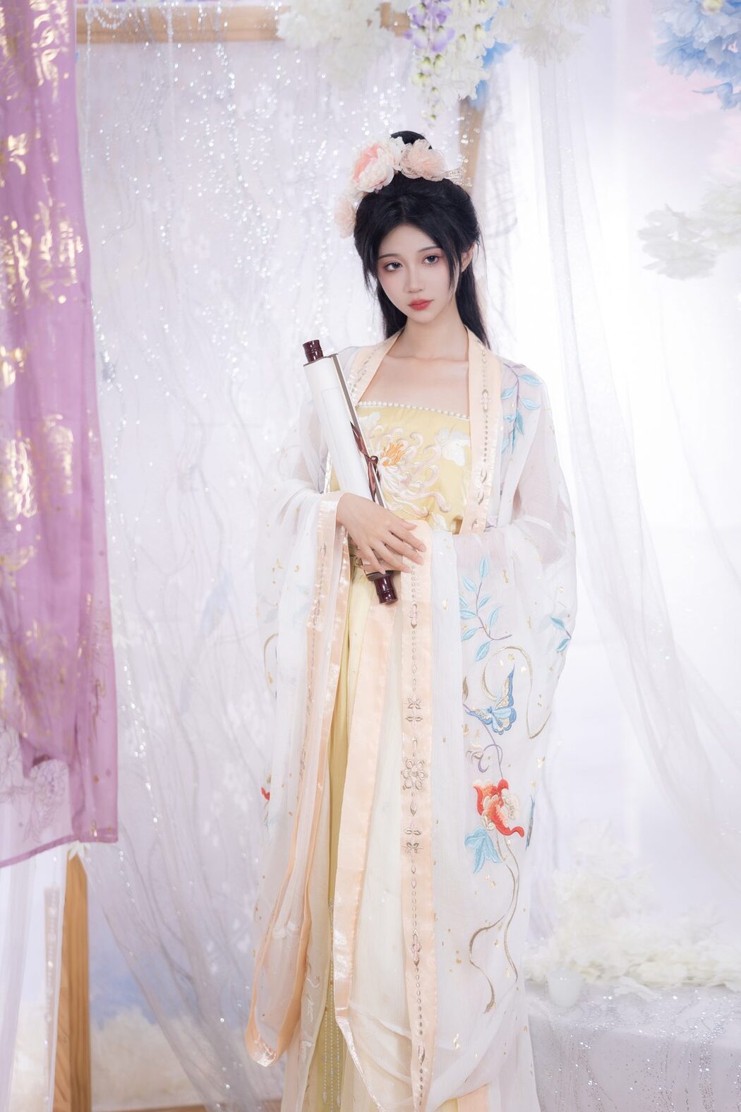 YiTuYu艺图语 Vol.4203 Qi Luo Sheng De Xiao Su Su