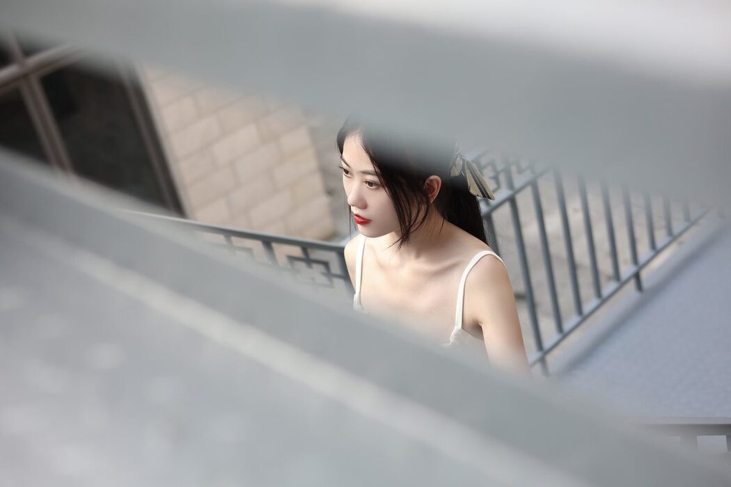 YiTuYu艺图语 Vol.4239 Xin Chen
