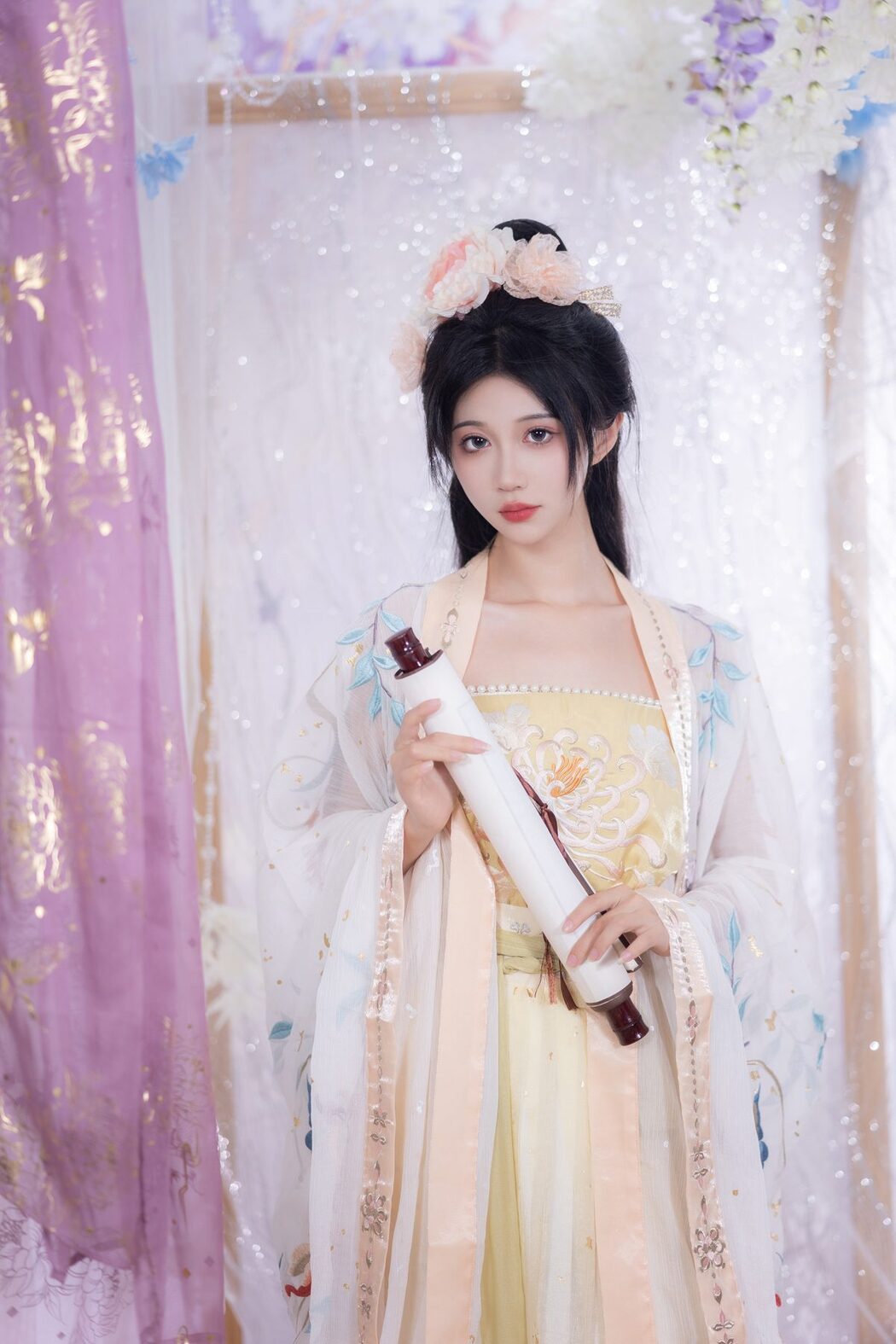 YiTuYu艺图语 Vol.4203 Qi Luo Sheng De Xiao Su Su