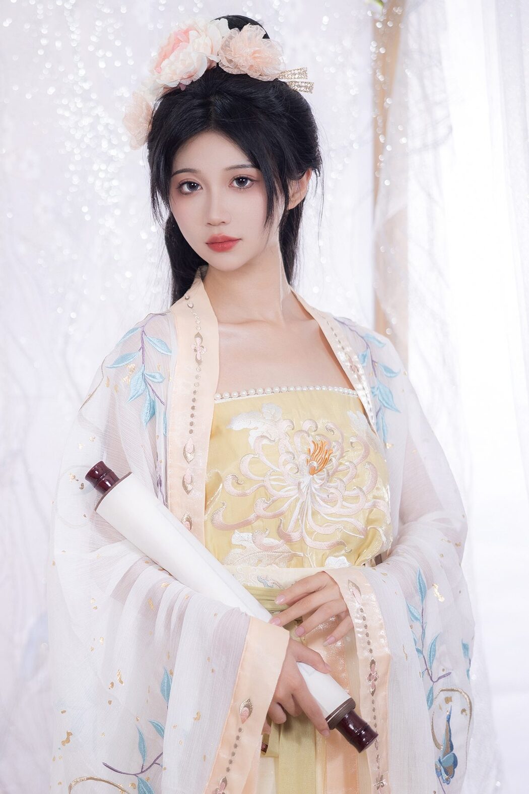 YiTuYu艺图语 Vol.4203 Qi Luo Sheng De Xiao Su Su Cover Photo