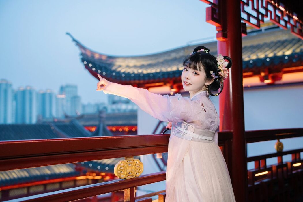 YiTuYu艺图语 Vol.4202 Si Yan Bu Chi Bao Zi