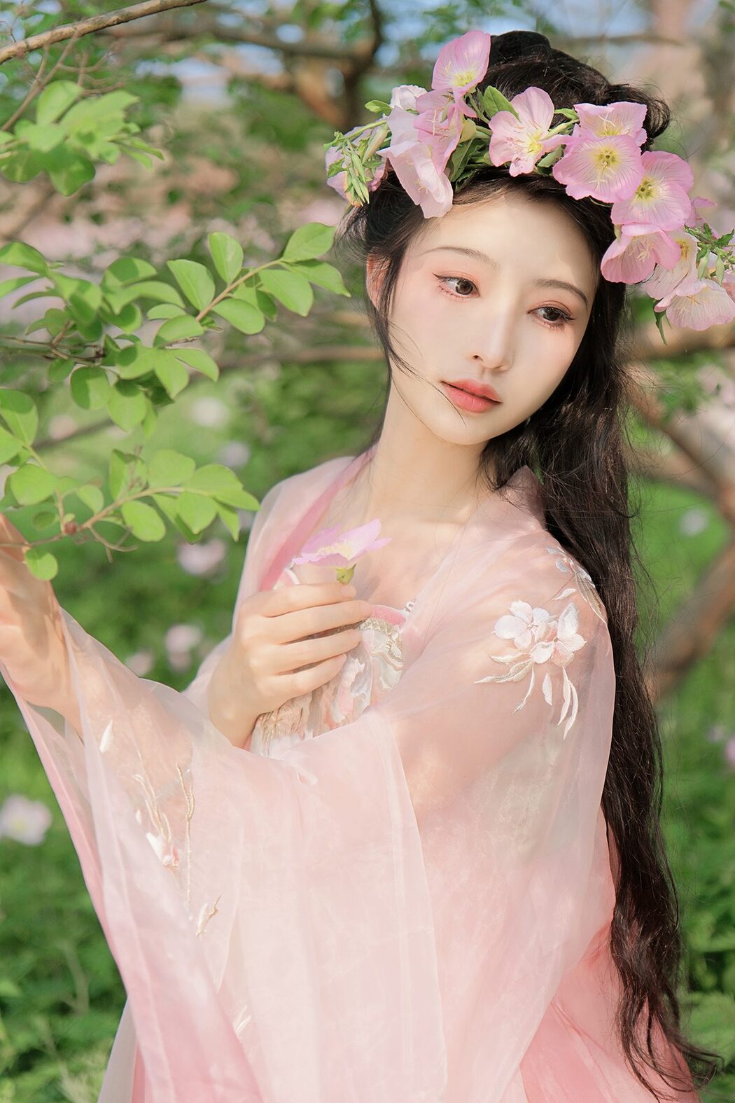 YiTuYu艺图语 Vol.4267 Lan Yin Shu Zhuang Ji Cover Photo