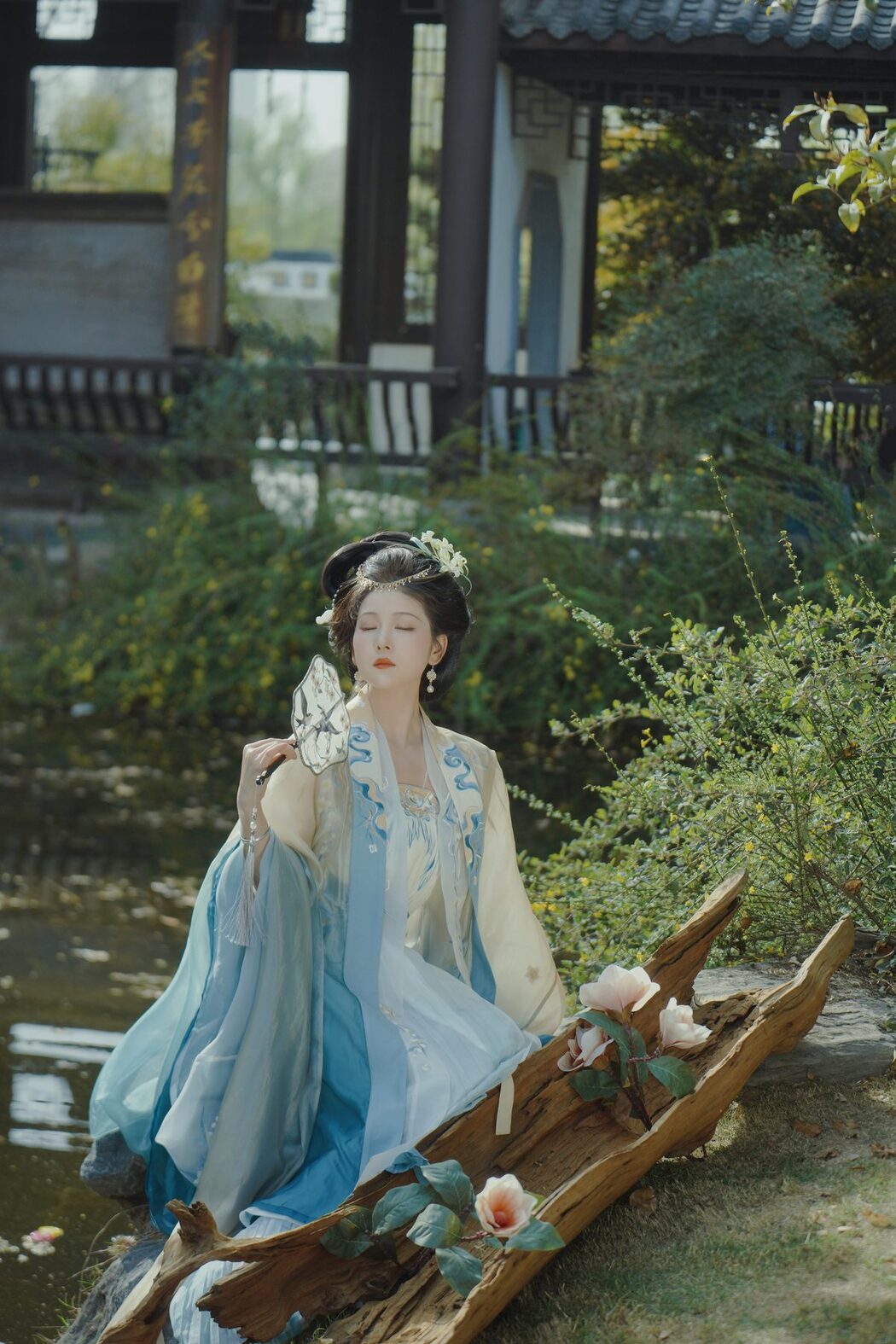 YiTuYu艺图语 Vol.4219 Qi Qi
