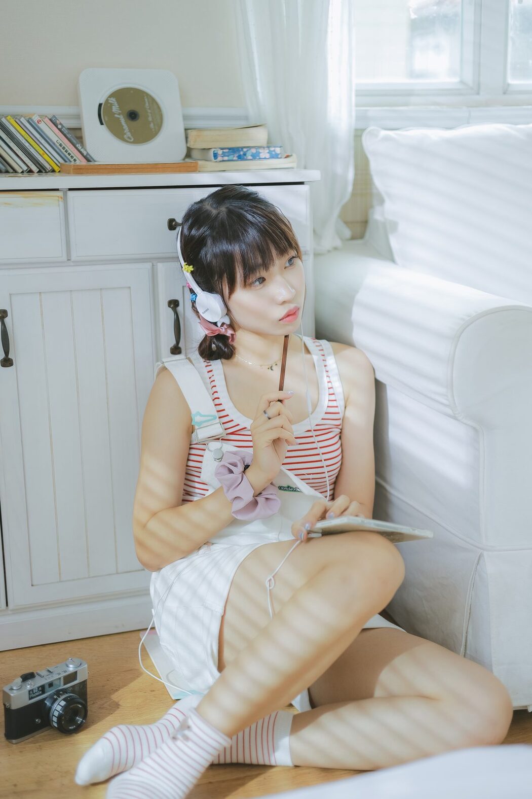 YiTuYu艺图语 Vol.4233 Li Zi Anne