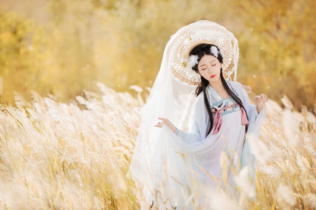 YiTuYu艺图语 Vol.4221 Qi Luo Sheng De Xiao Su Su