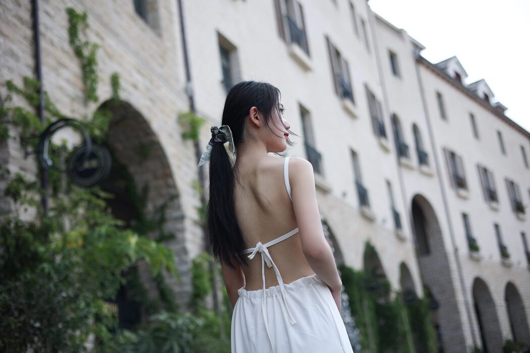 YiTuYu艺图语 Vol.4239 Xin Chen