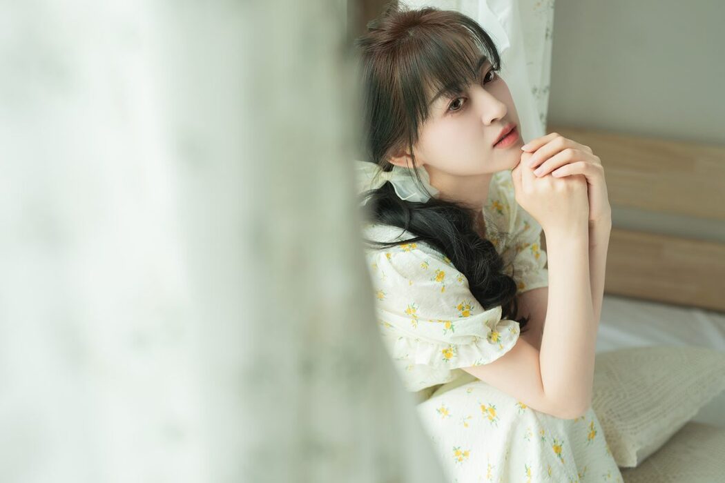 YiTuYu艺图语 Vol.4281 Yi Xuan