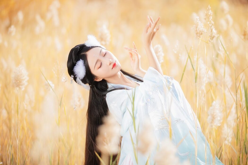 YiTuYu艺图语 Vol.4221 Qi Luo Sheng De Xiao Su Su