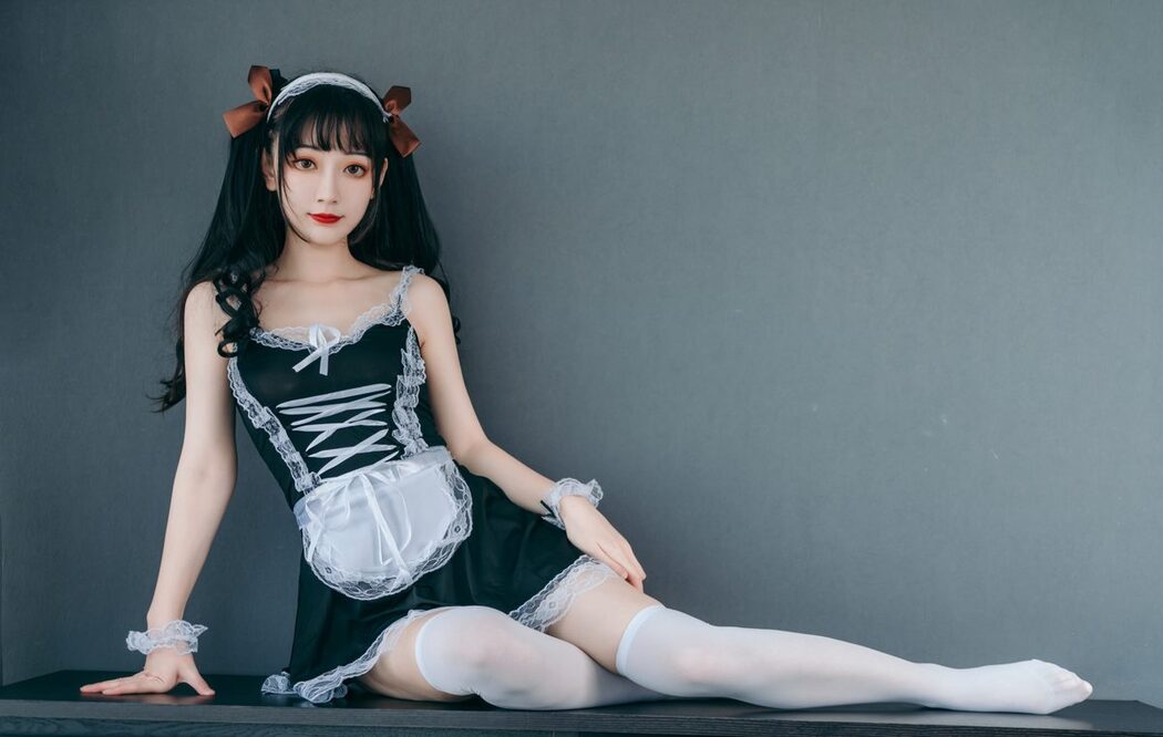 YiTuYu艺图语 Vol.4186 Tao Mo Gong Zi X