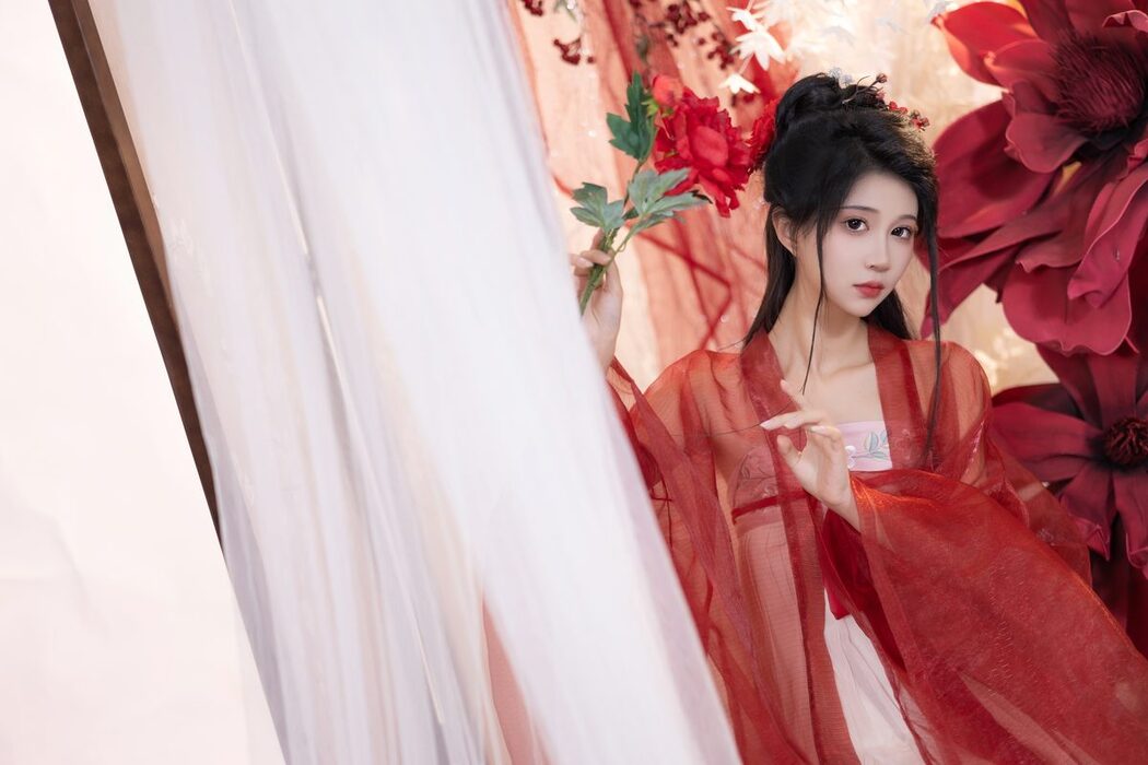 YiTuYu艺图语 Vol.4183 Qi Luo Sheng De Xiao Su Su