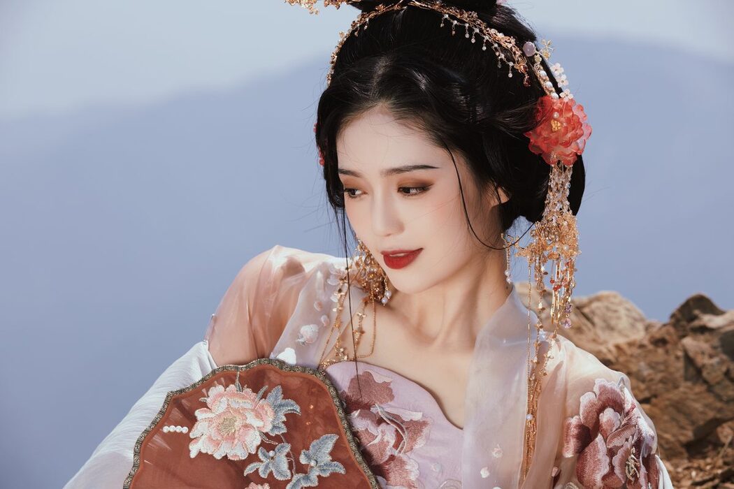 YiTuYu艺图语 Vol.4296 Chen Luo Jin