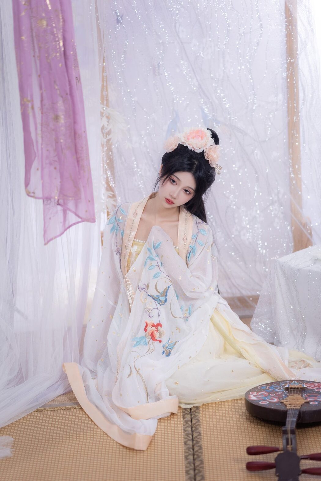 YiTuYu艺图语 Vol.4203 Qi Luo Sheng De Xiao Su Su