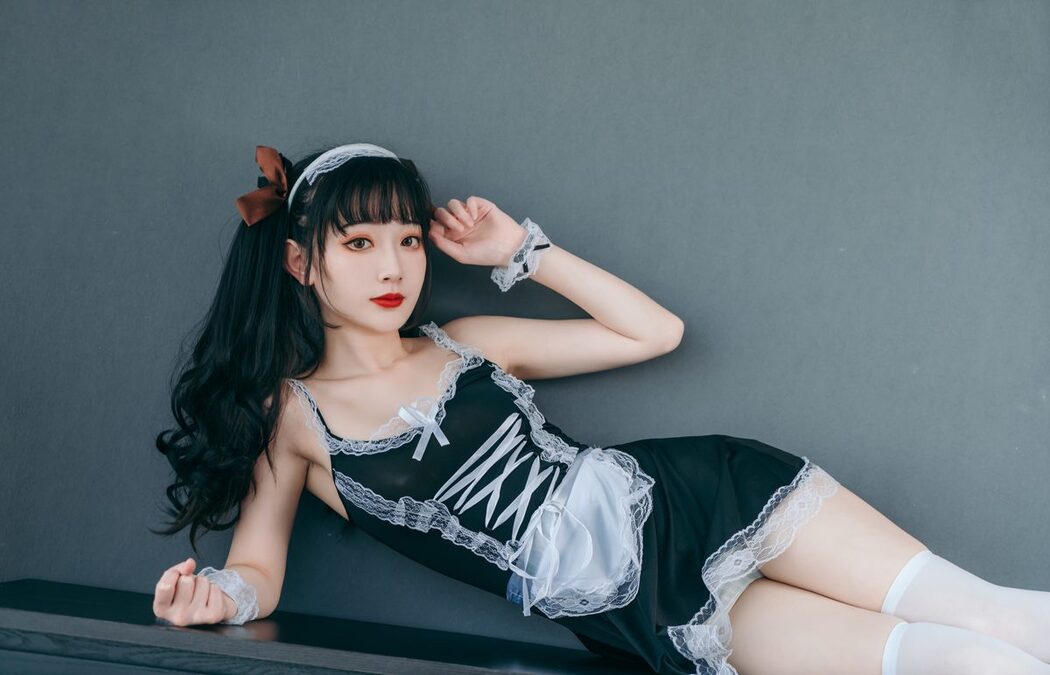 YiTuYu艺图语 Vol.4186 Tao Mo Gong Zi X