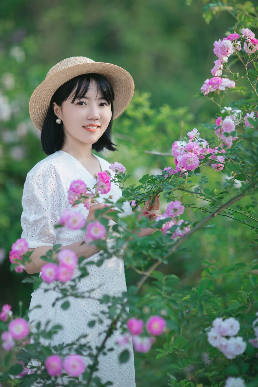 YiTuYu艺图语 Vol.4300 Dong Qin