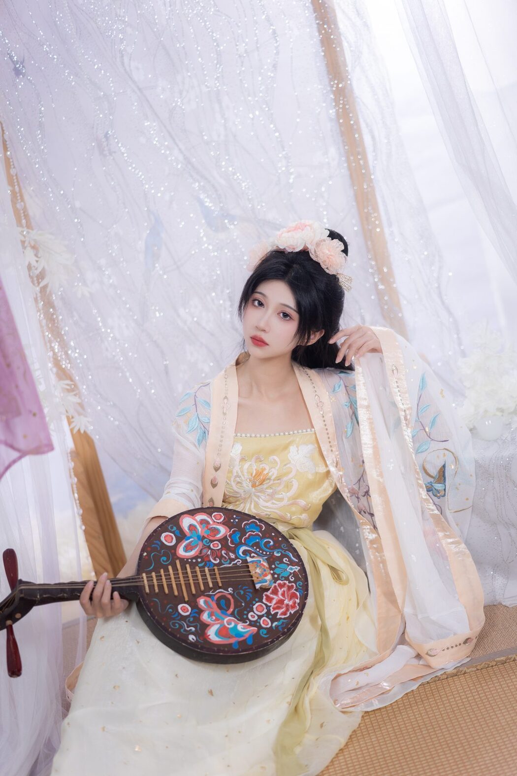 YiTuYu艺图语 Vol.4203 Qi Luo Sheng De Xiao Su Su