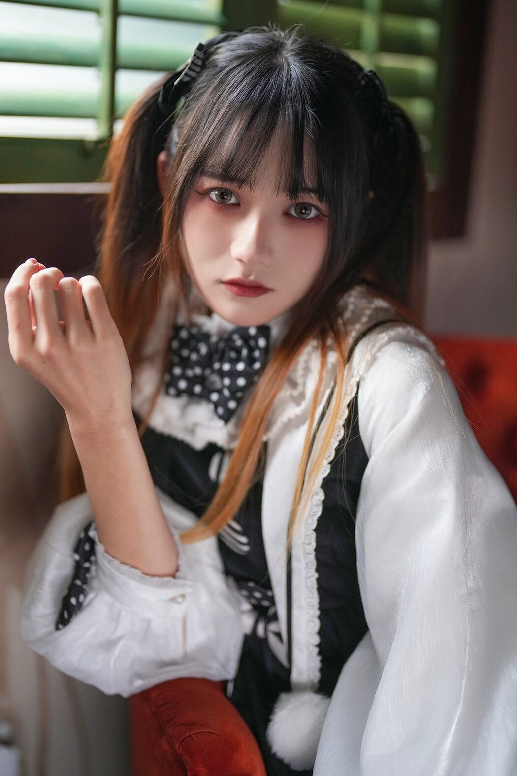 YiTuYu艺图语 Vol.4297 Tu Zi Zzz Bu Chi Hu Luo Bo Cover Photo