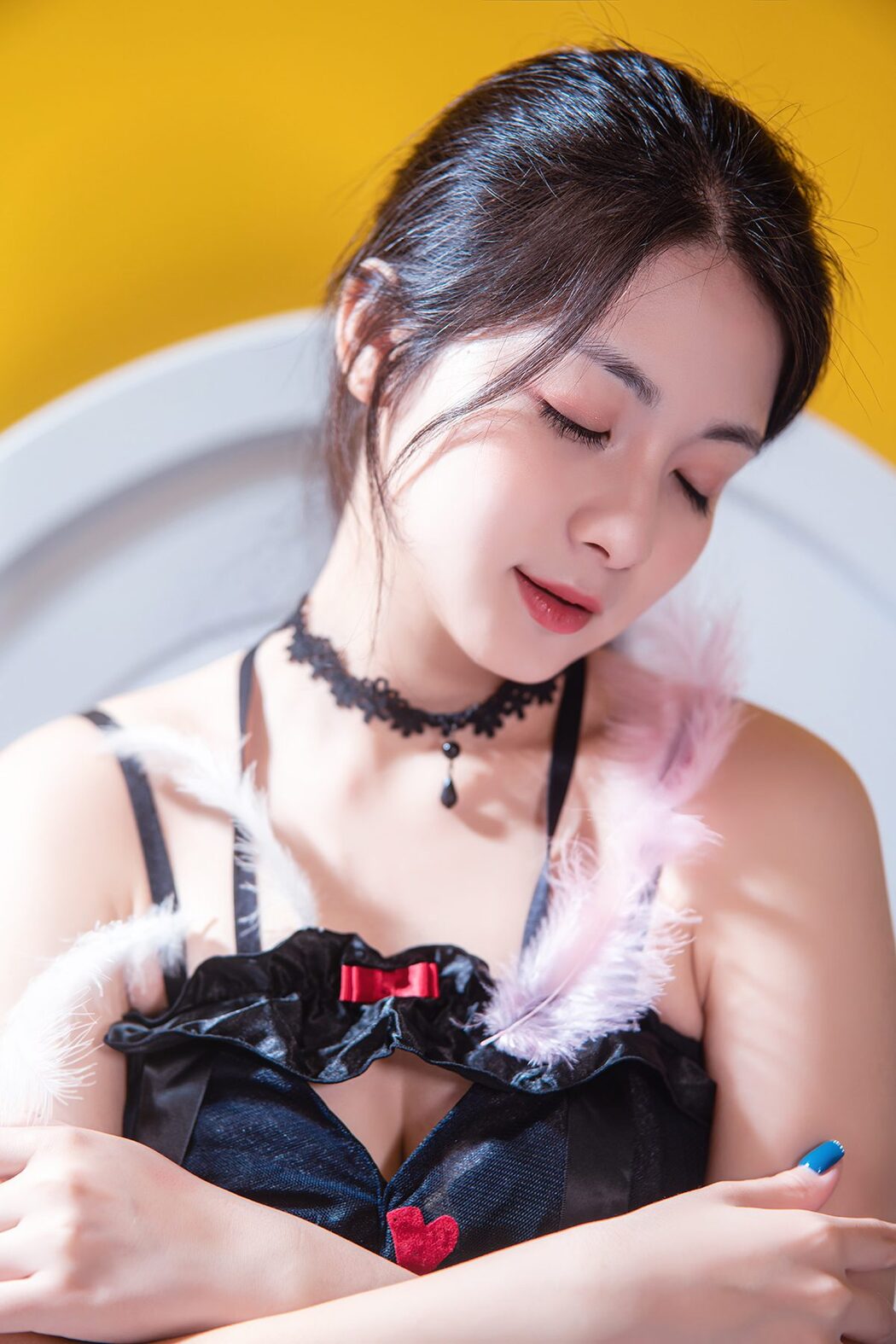 YiTuYu艺图语 Vol.4257 Ling Ji Chu De Mi Tuan Cover Photo