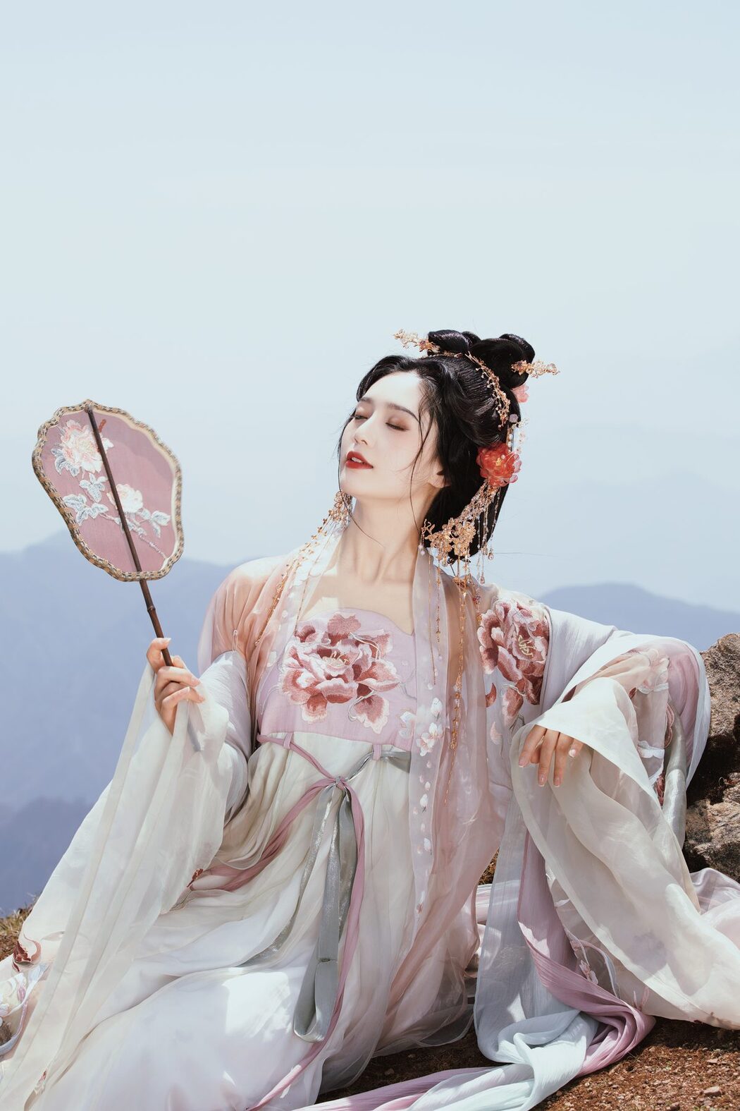 YiTuYu艺图语 Vol.4296 Chen Luo Jin