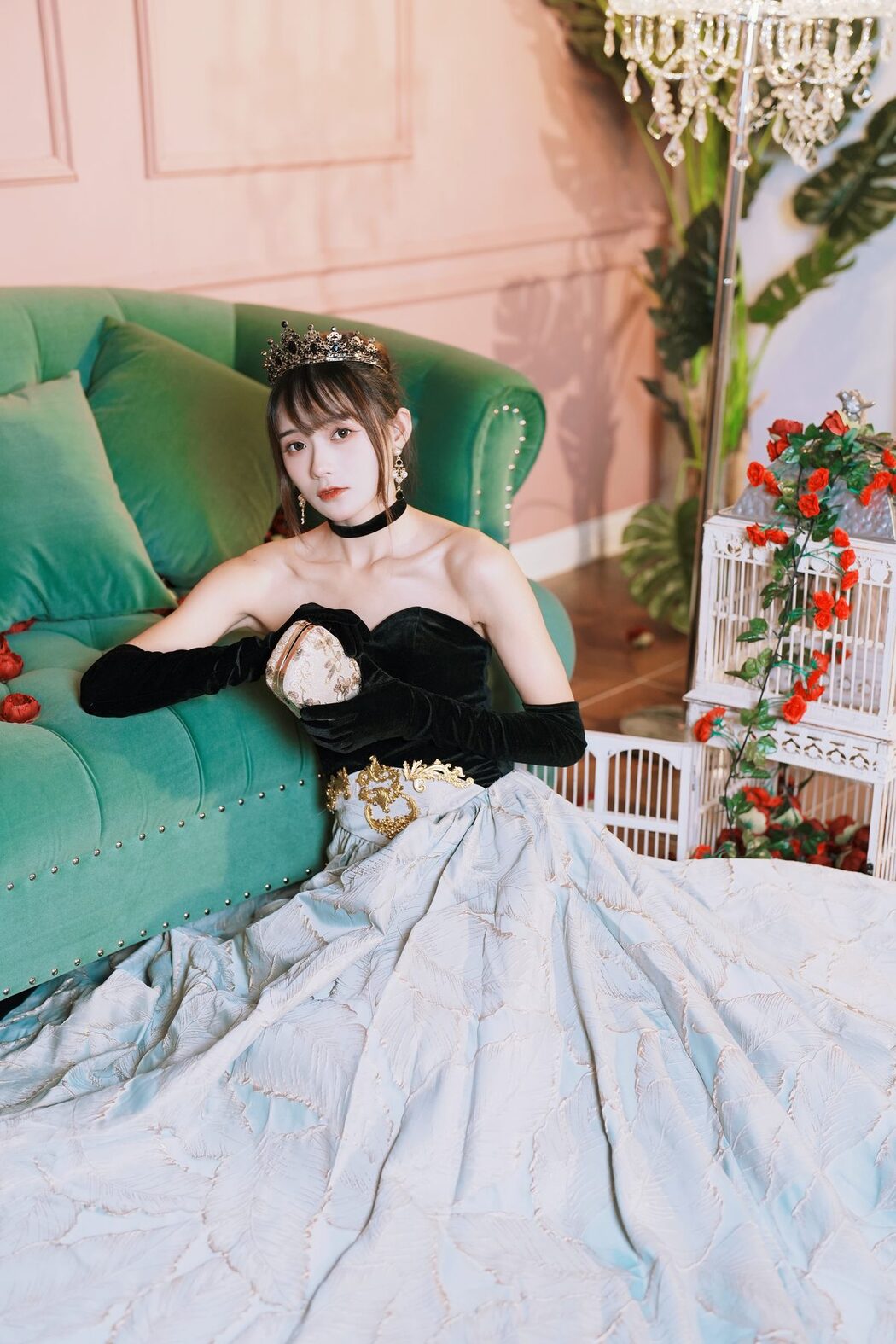 YiTuYu艺图语 Vol.4252 Tu Zi Zzz Bu Chi Hu Luo Bo