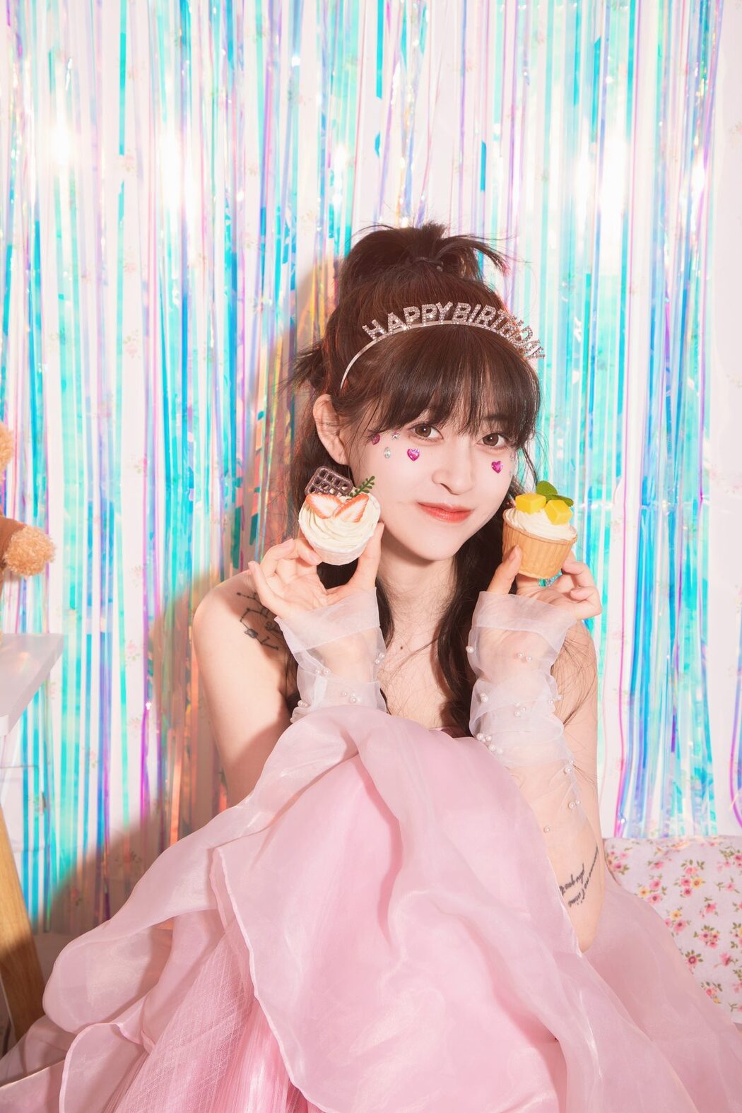 YiTuYu艺图语 Vol.4247 Yi Xuan