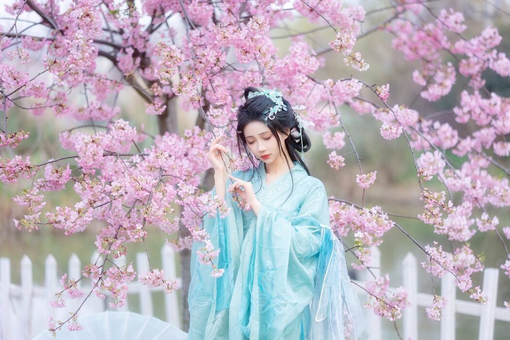 YiTuYu艺图语 Vol.4212 Qi Luo Sheng De Xiao Su Su