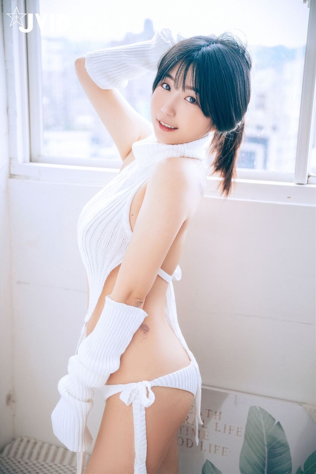 JVID Rou Bao Mini 肉包Mini – 沈迷色色の可愛女友-肉包 性欲高漲 發情自慰色誘男友 近距離特寫美鮑 Part2