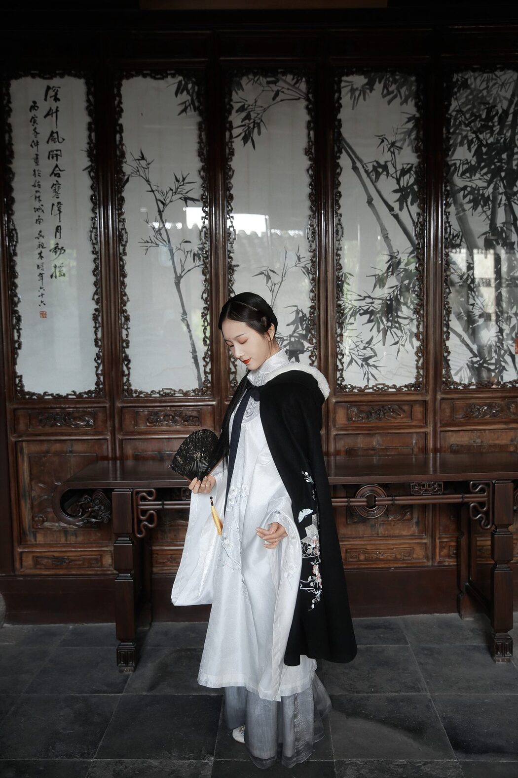 YiTuYu艺图语 Vol.4222 Xiao Pi Pa Zai Jiang Hu