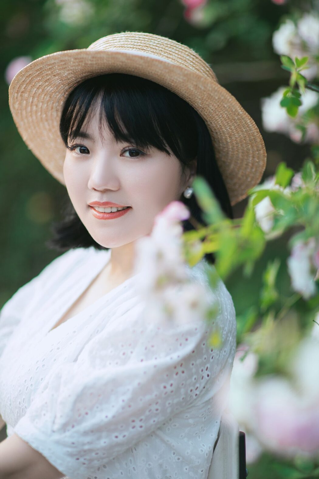 YiTuYu艺图语 Vol.4300 Dong Qin