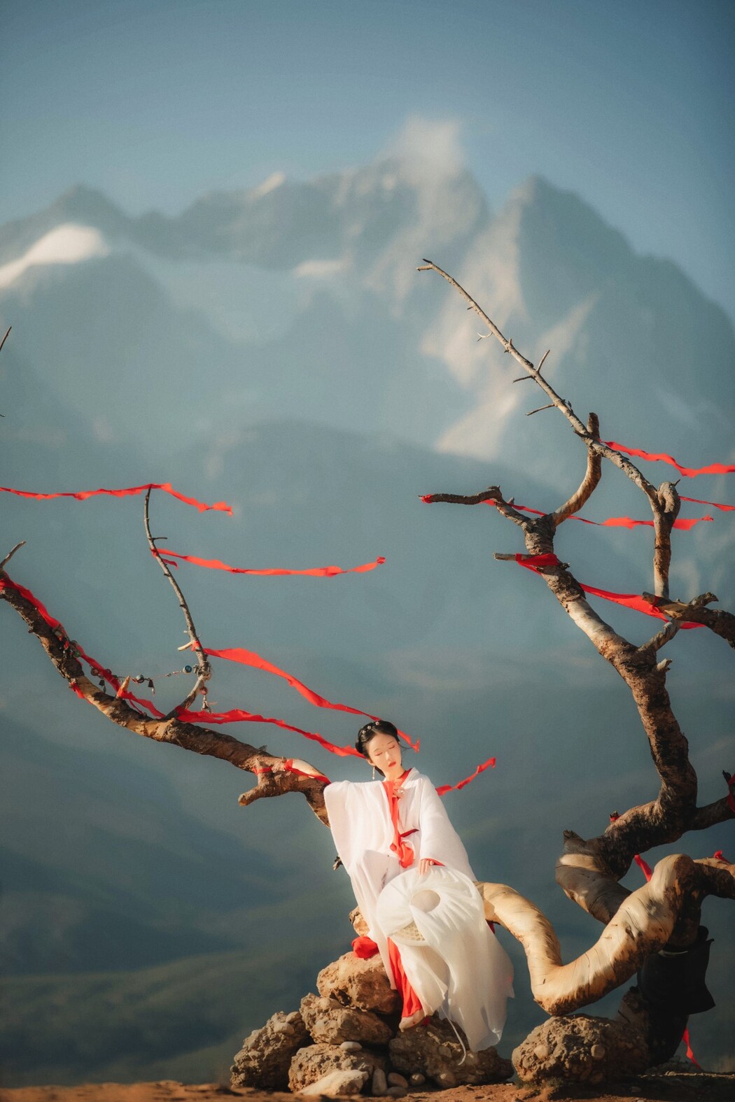 YiTuYu艺图语 Vol.422 Liu Shao