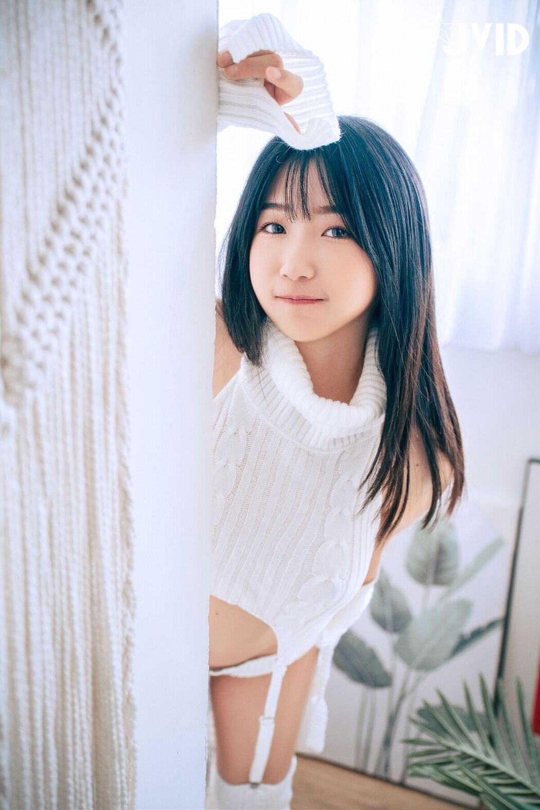 JVID Rou Bao Mini 肉包Mini – 沈迷色色の可愛女友-肉包 性欲高漲 發情自慰色誘男友 近距離特寫美鮑 Part2