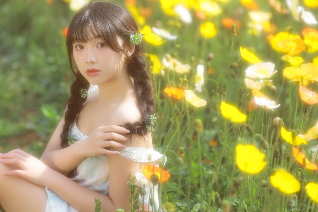 YiTuYu艺图语 Vol.4242 Yao Xin Zai Zhang Ge