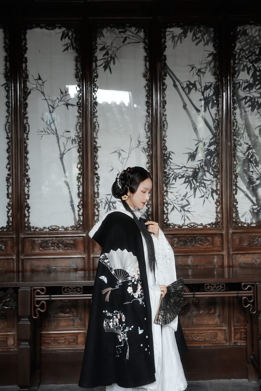 YiTuYu艺图语 Vol.4222 Xiao Pi Pa Zai Jiang Hu