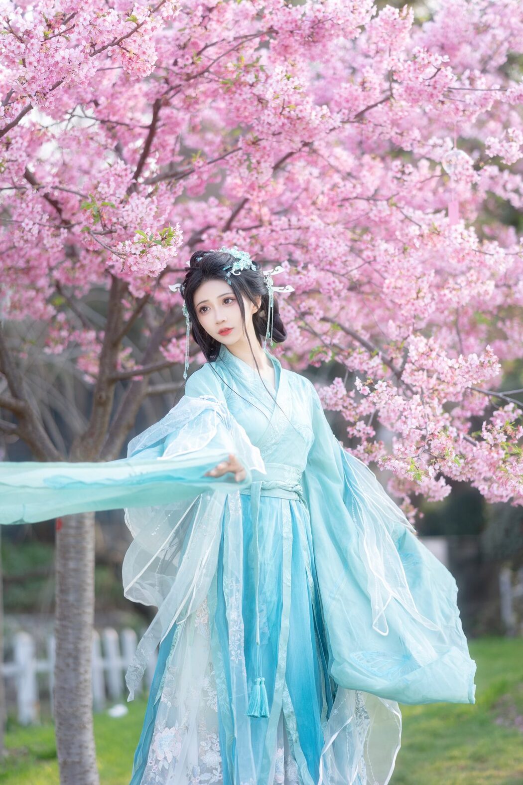 YiTuYu艺图语 Vol.4212 Qi Luo Sheng De Xiao Su Su