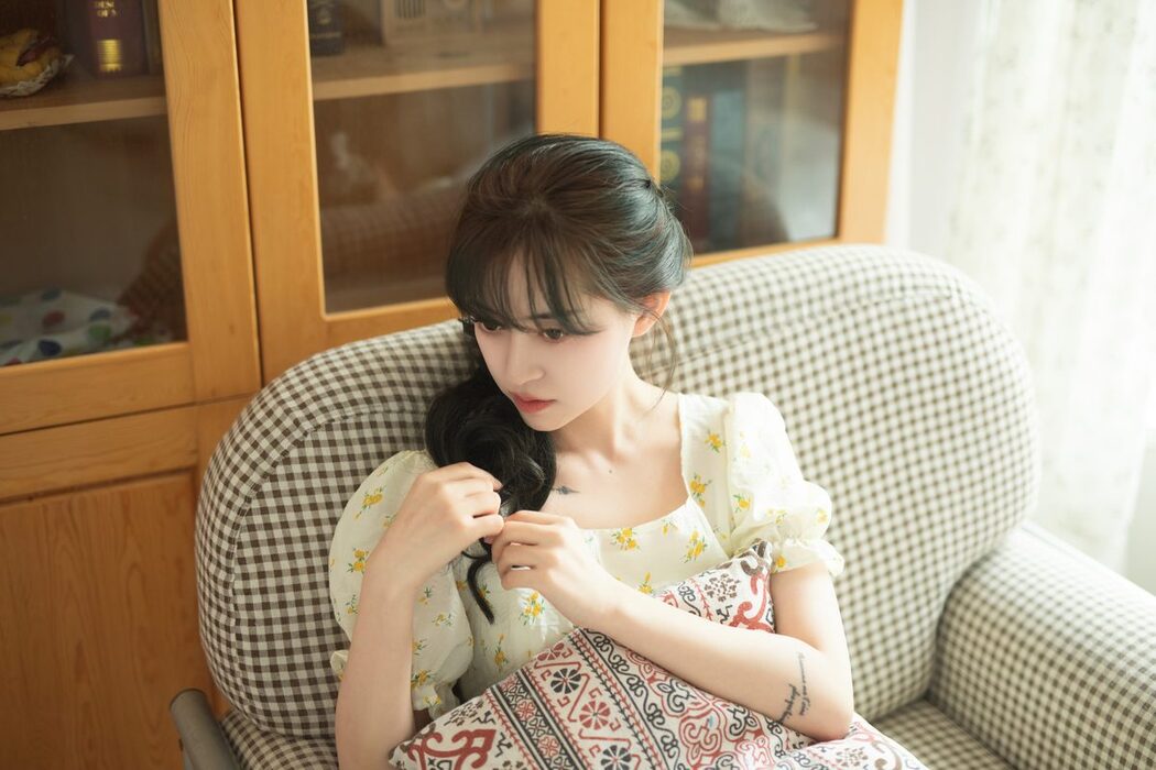 YiTuYu艺图语 Vol.4281 Yi Xuan
