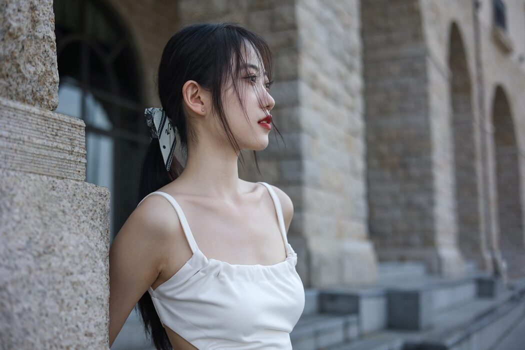 YiTuYu艺图语 Vol.4239 Xin Chen