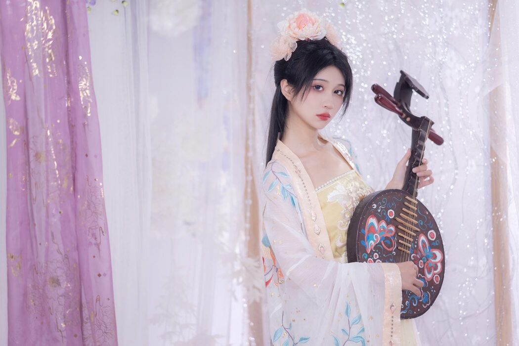YiTuYu艺图语 Vol.4203 Qi Luo Sheng De Xiao Su Su