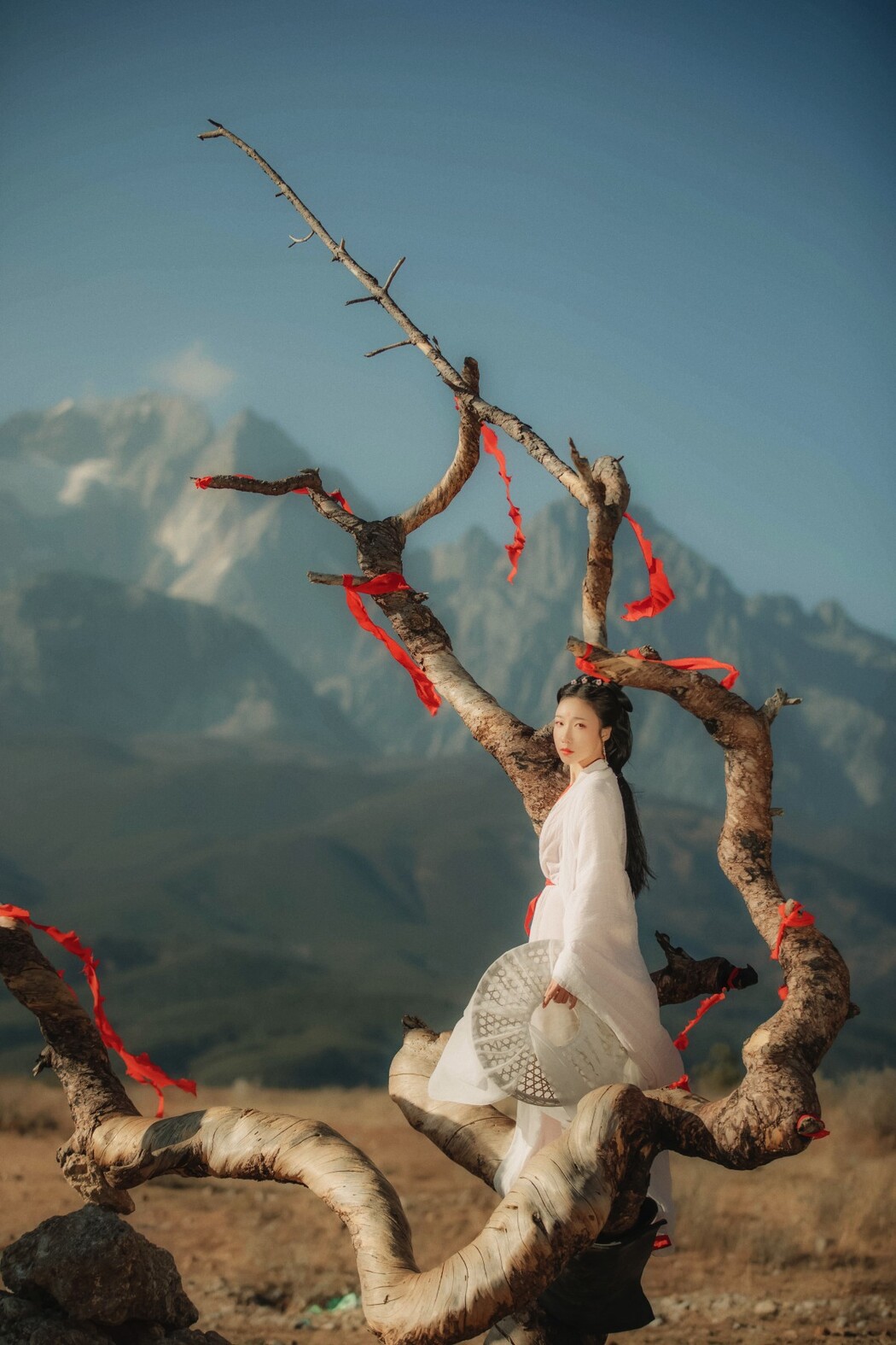 YiTuYu艺图语 Vol.422 Liu Shao