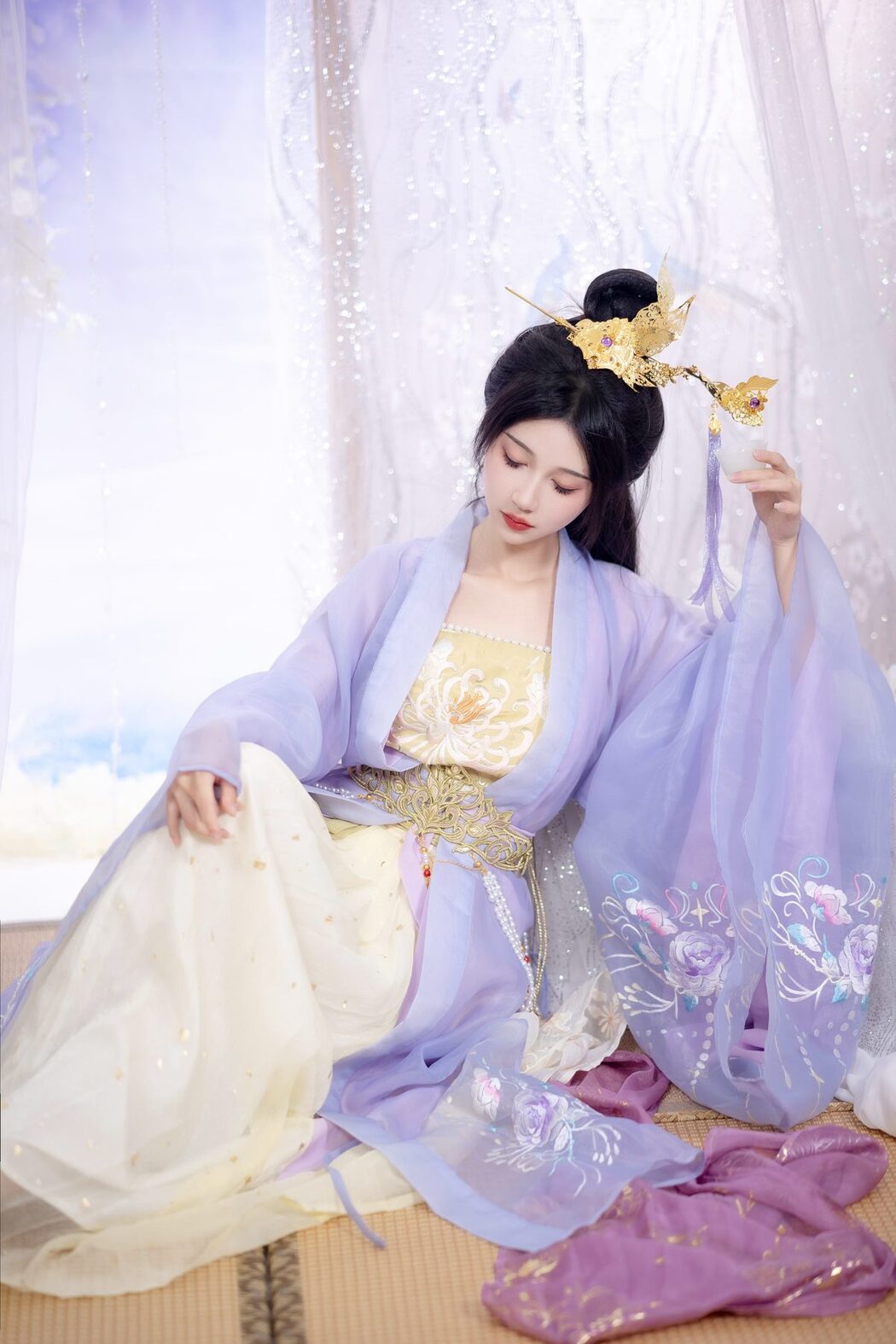 YiTuYu艺图语 Vol.4211 Qi Luo Sheng De Xiao Su Su