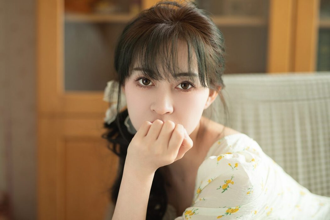 YiTuYu艺图语 Vol.4281 Yi Xuan